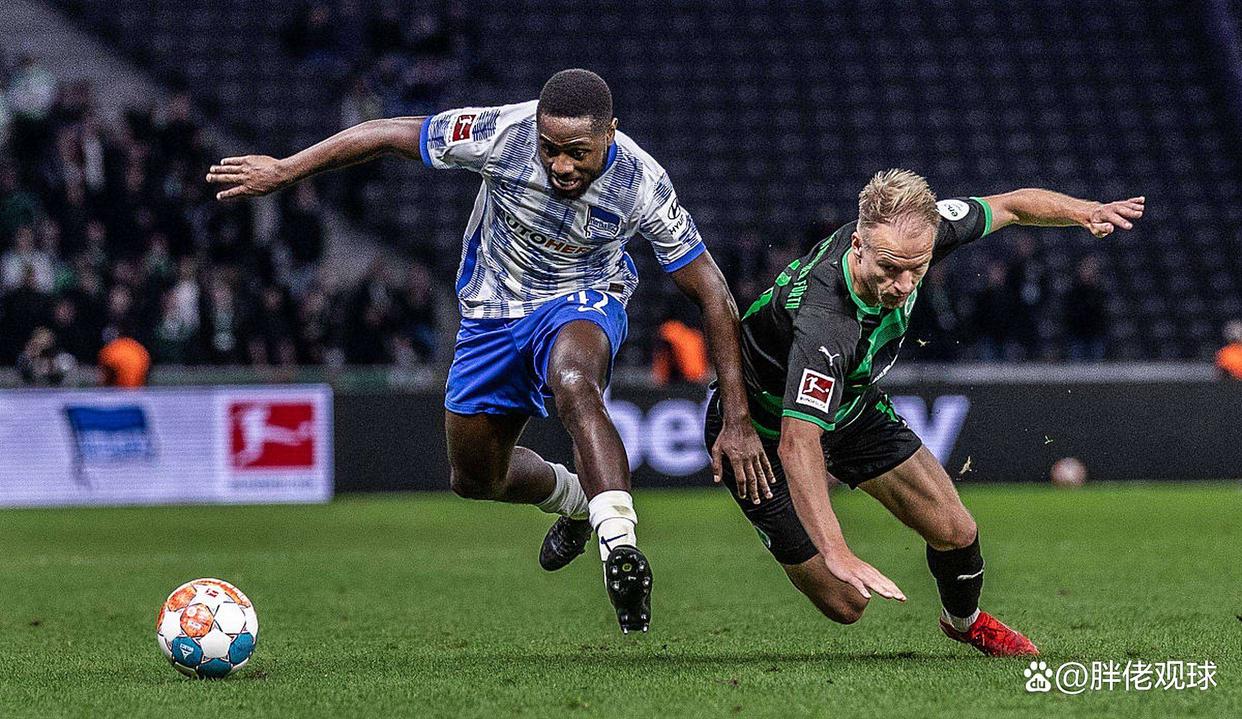 Kaiyun Sports-今晚法甲传出新动向；尤文图斯刷新队史纪录；管理层表态：引发热议；控场能力受关注(法甲最新消息)